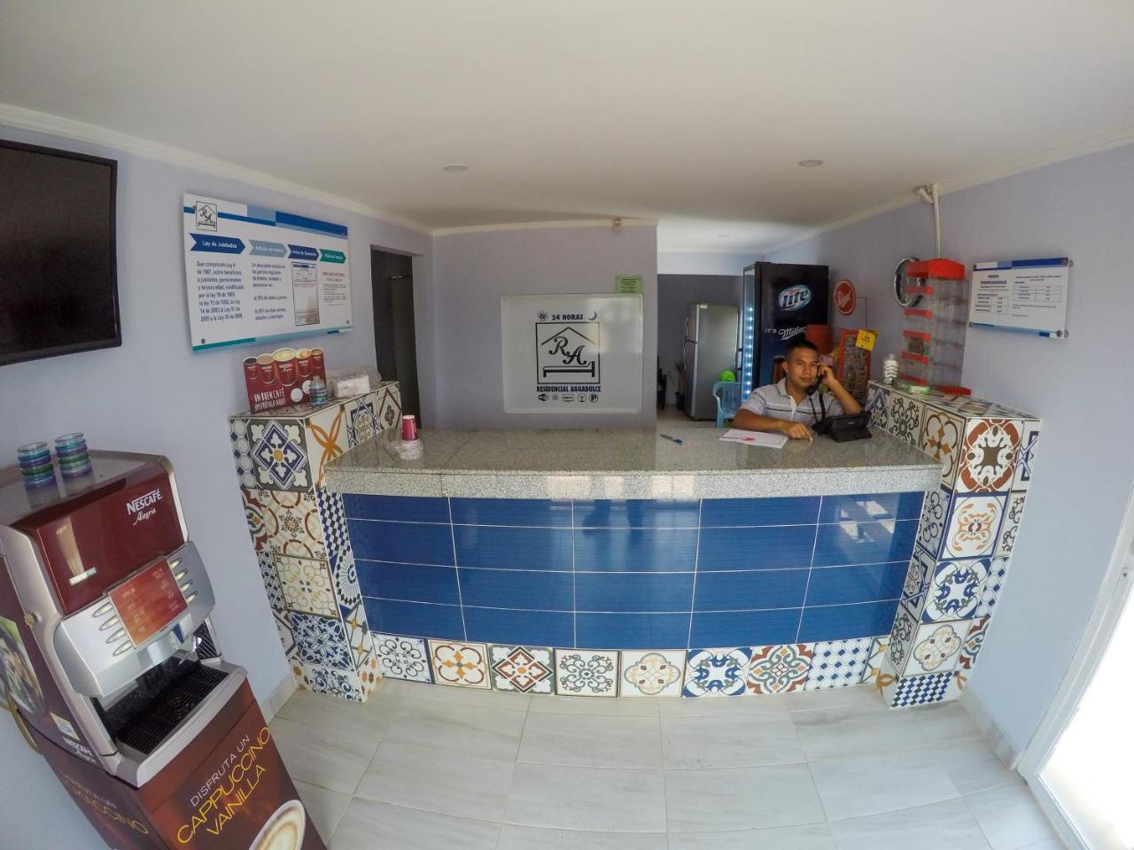 Residencial Aguadulce Hotell Aguadulce  Exteriör bild