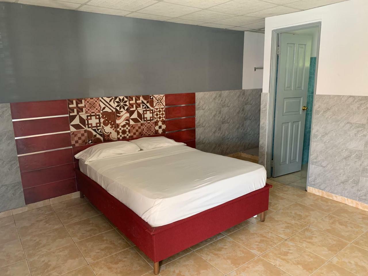 Residencial Aguadulce Hotell Aguadulce  Exteriör bild